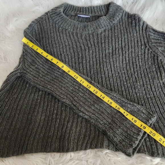 Wooden Ships Long Sleeve Mohair Wool Boxy Sweater Womens Sz Small Olive Green - Picture 10 of 11